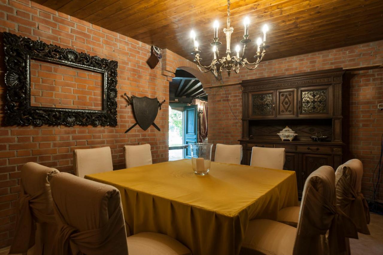 Podere Sant'Angelo Aparthotel Vernasca Exterior photo